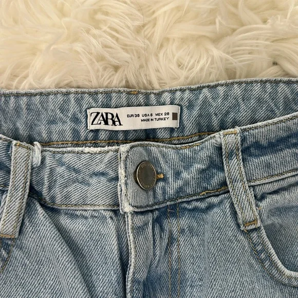 ZARA Women's Straight/Mom Jeans - Picture 2 of 5